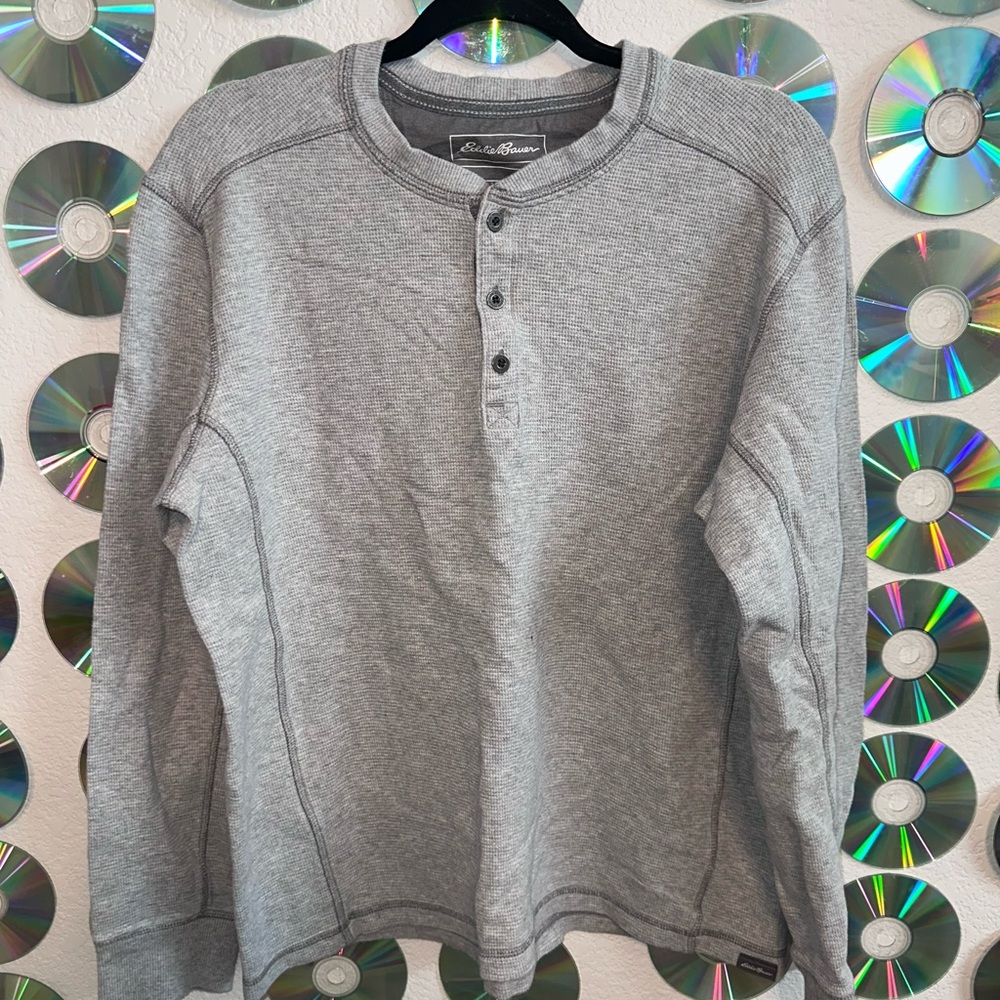 Eddie Bauer Men's Heather Gray shirt